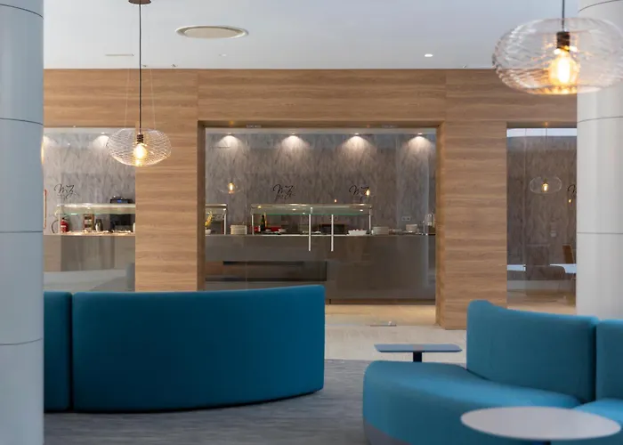 Hotel Macia Sevilla Kubb
